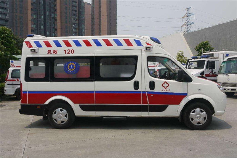 救護車品牌怎么選？看這一點你就知道了。01